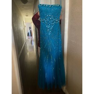 Bedazzled Prom Dress 💎